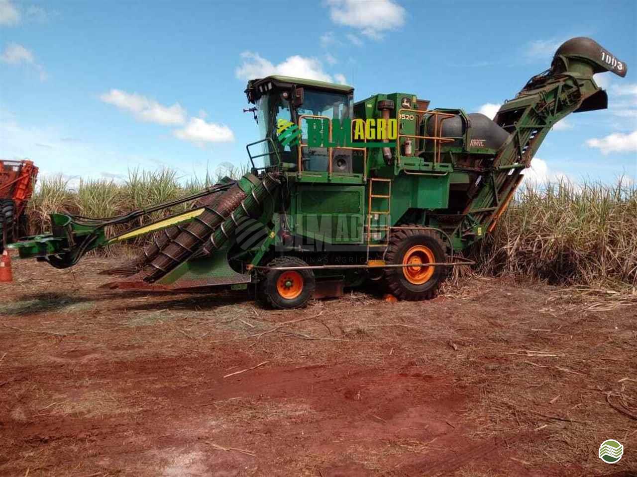 COLHEITADEIRA JOHN DEERE JOHN DEERE CANA 3520 BLM Agro PINDORAMA SÃO PAULO SP